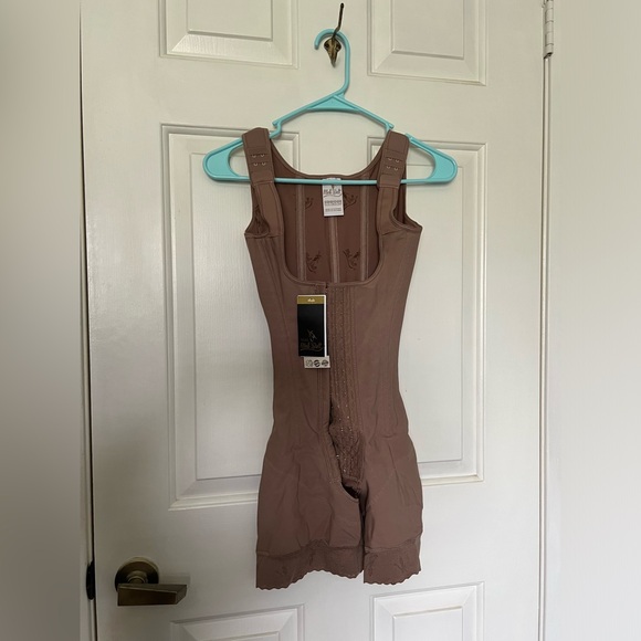 Meli Belt Other - Meli Belt Columbian Girdle Faja - 2029 Orquidea Shaper NWT